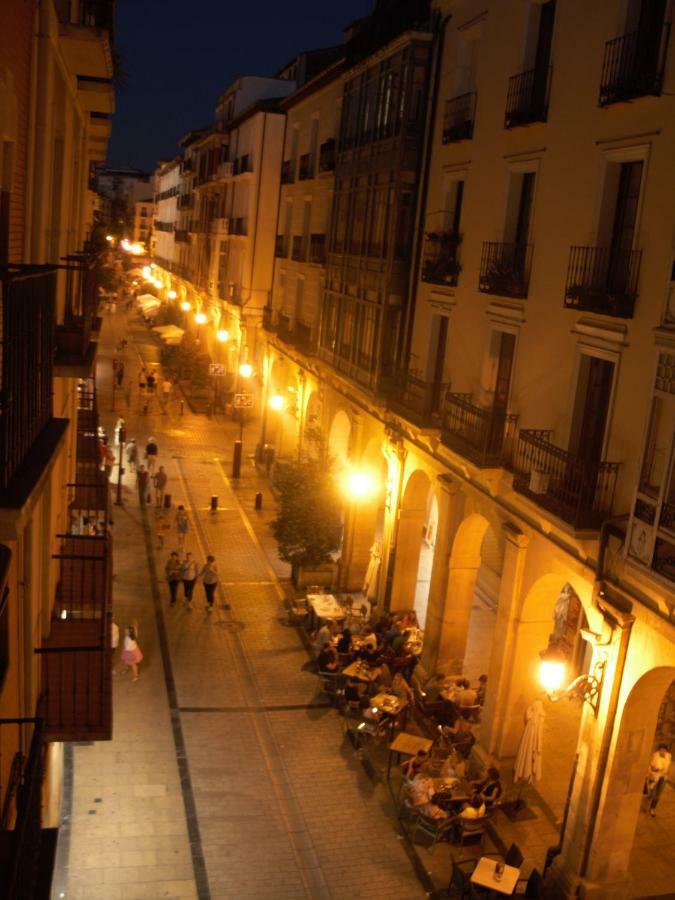 Apartamento Corazon De Portales Logroño Eksteriør bilde